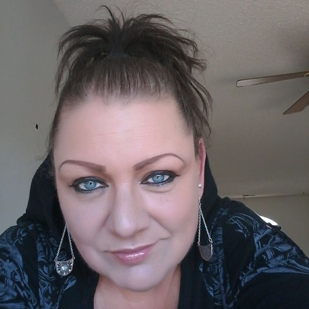 Meet your Posher, Stacey